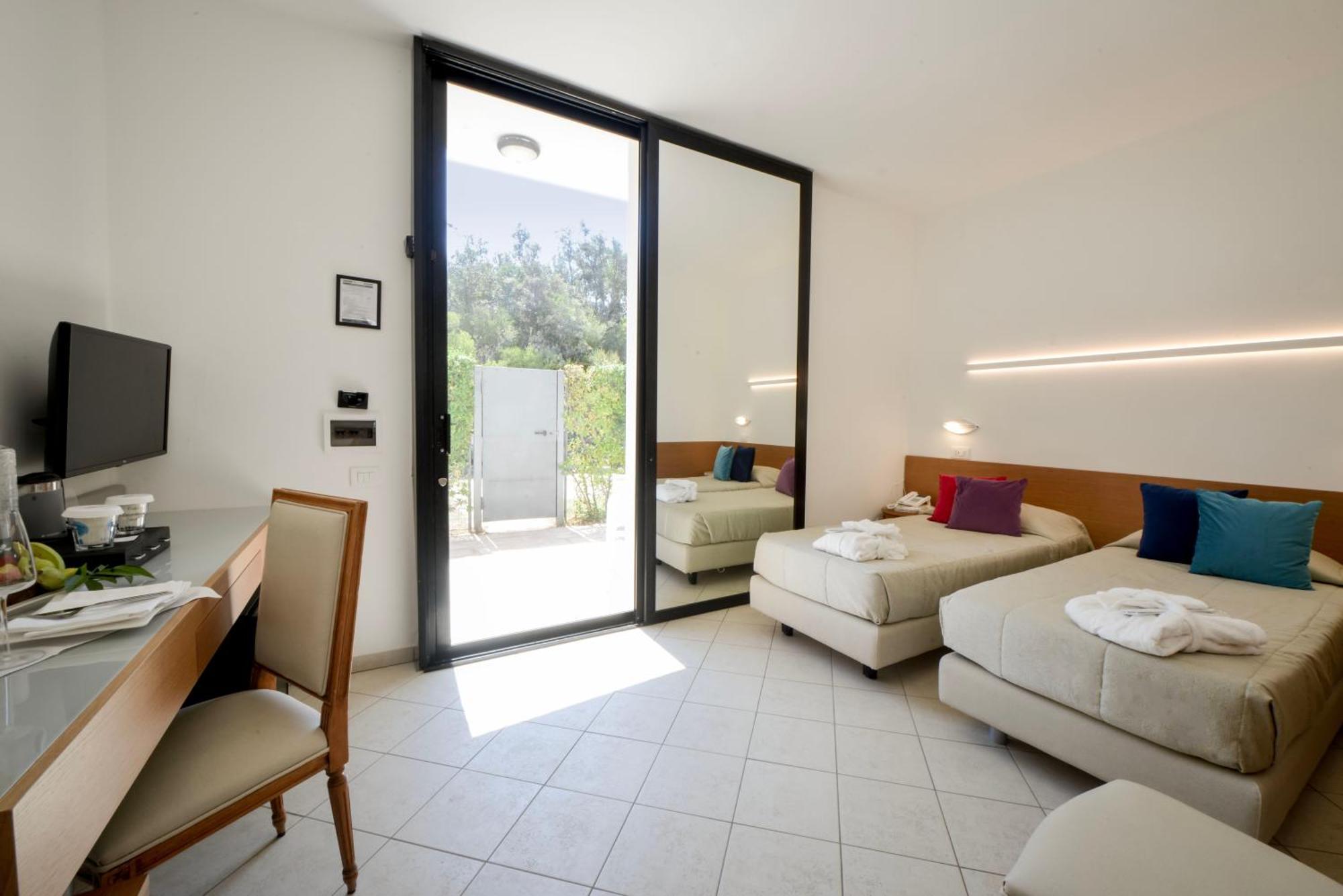 Grand Hotel Masseria Santa Lucia Ostuni Exterior foto
