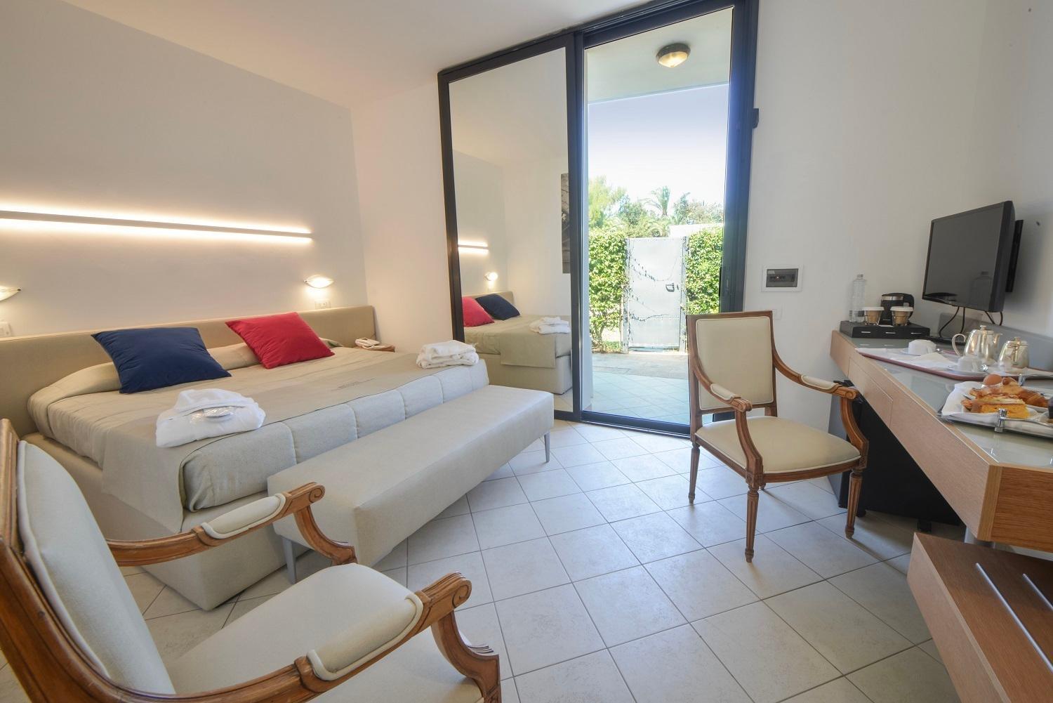 Grand Hotel Masseria Santa Lucia Ostuni Exterior foto